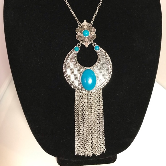 NWOT Lia Sophia Necklace Lot - Picture 4 of 4